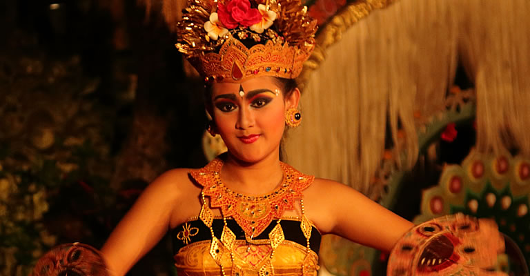 Tari Bali