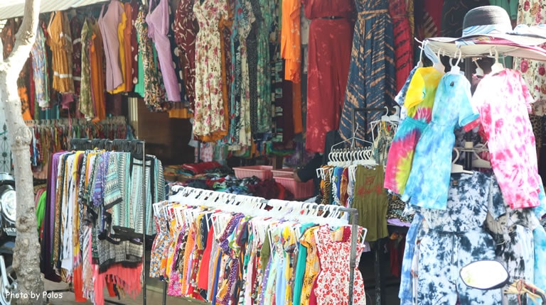Pasar Seni Sukawati Blok Jual Cendera Mata