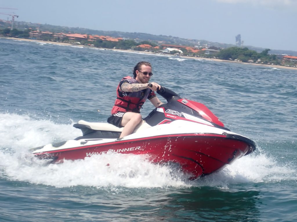 Jet Ski Solo Dekat Kuta
